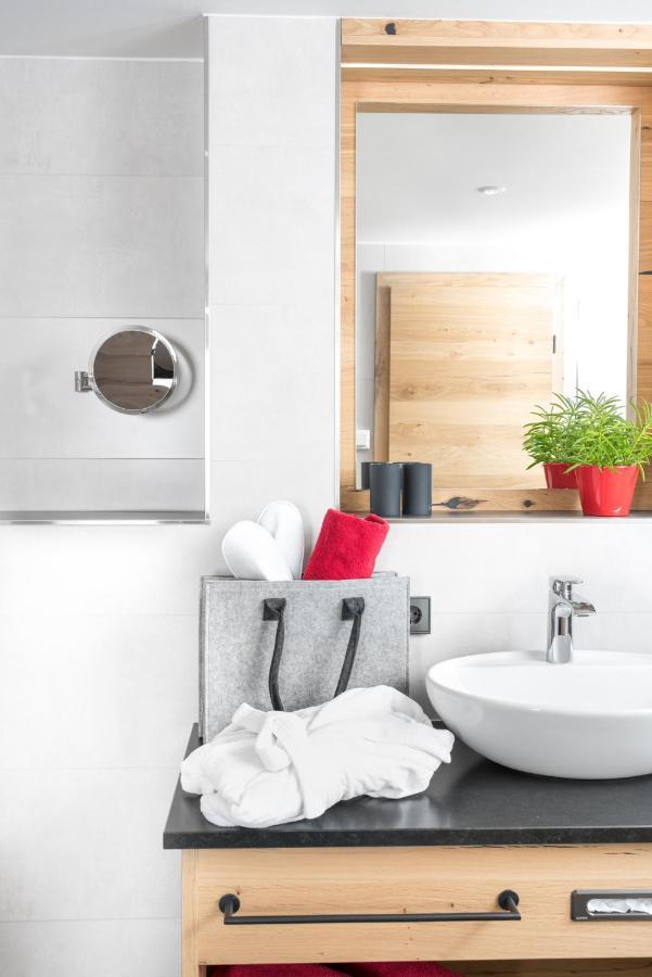 Chalet-Ferienwohnung Giebeltraum, 115 Qm, Wellness/Fitness/Sauna - Bergroedelhof Feilitzsch 외부 사진